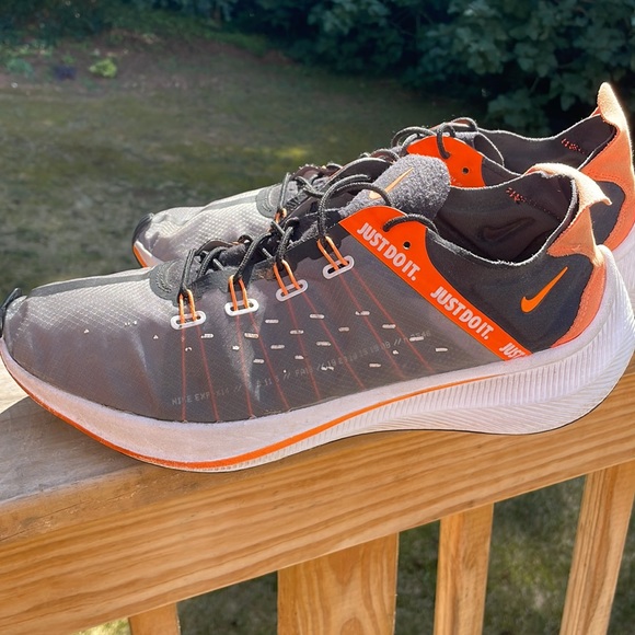 Mens Nike Sneakers- EXP- X14 SE Black/Orange/ White  Size 13 - Picture 7 of 14